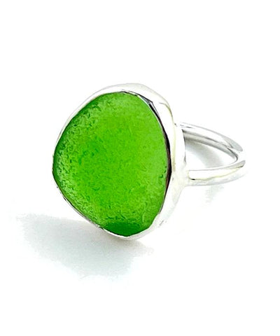 Green Sea Glass Ring Simple Round Band - Size 6.5