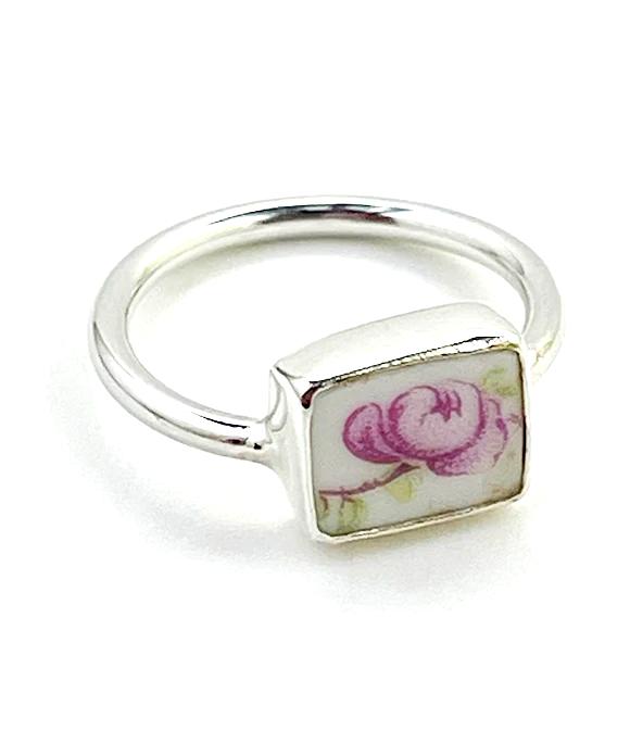 Subtle Pink flower with Leaves Vintage Pottery Ring- Size 5