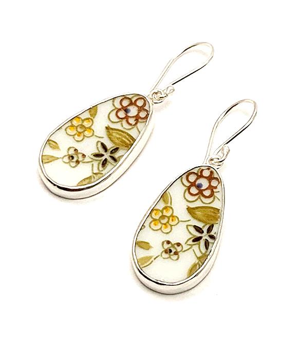 Big Bold Retro Brown Flower Tear Drop Vintage Pottery Single Earrings