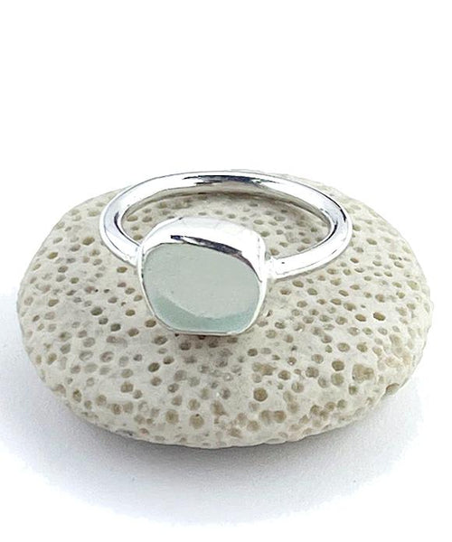 Soft Aqua Clear Sea Glass Ring Simple Round Band - Size 4.5