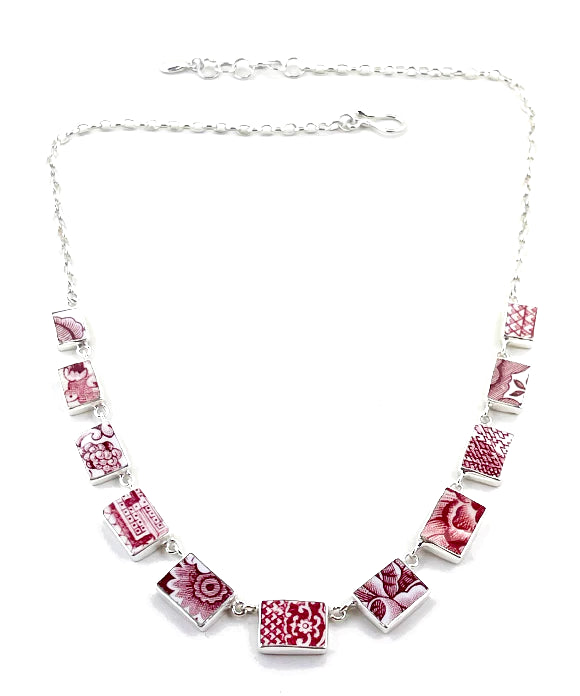 Red & White Patterned Vintage Pottery 11 Piece Necklace