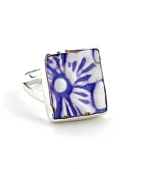 Textured Purple Flower Vintage Pottery Ring- Size 6