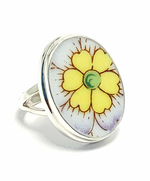 Lavender and Yellow Flower Vintage Pottery Ring- Size 7