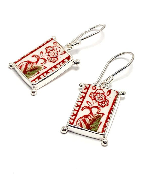 Red, Green & White Vintage Pottery with Decorative Jester Bezel Single Drop Earrings