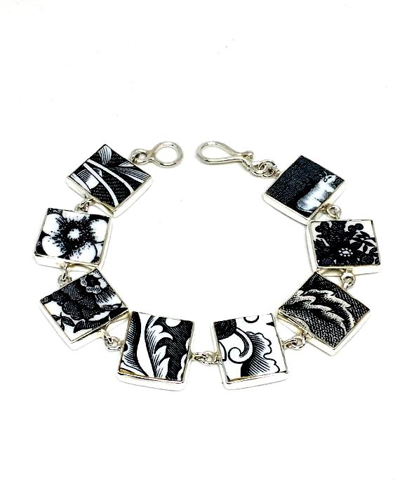 Black and White Vintage Pottery Bracelet - 7 1/2