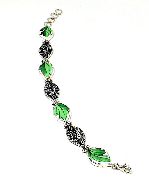 Leaf Patterned Vintage Pottery & Cast Art Deco Leaf Bracelet