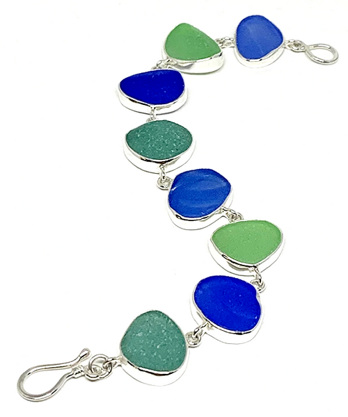 Textured Blue and Green Sea Glass Bracelet - 71/2