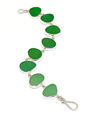 Bright Green Sea Glass Bracelet - 7 1/2