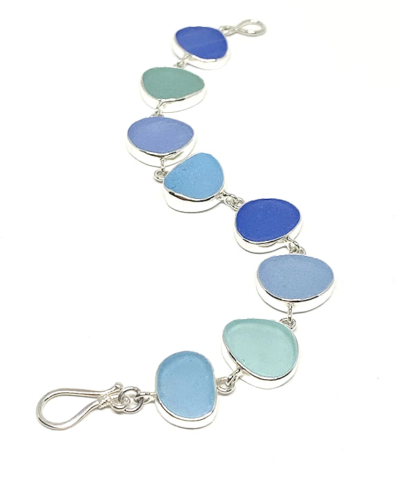 Shades of Blues and Aqua Sea Glass Bracelet - 71/2