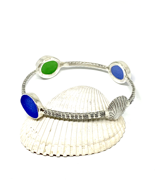 Scallop Shell with Green & Blue Sea Glass Bangle - Size Medium
