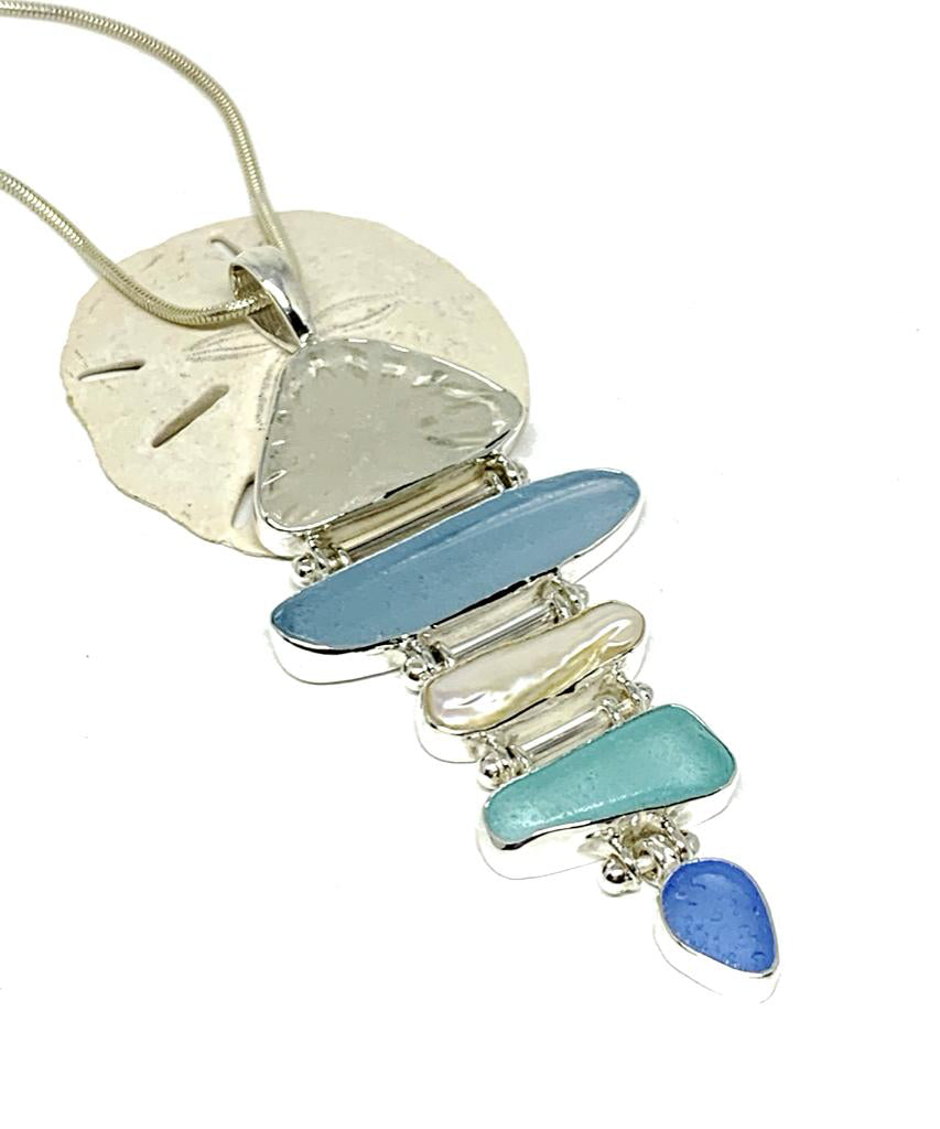 Textured Clear & Aqua with Pearl 5 Piece Stacked Barbell Connection Pendant