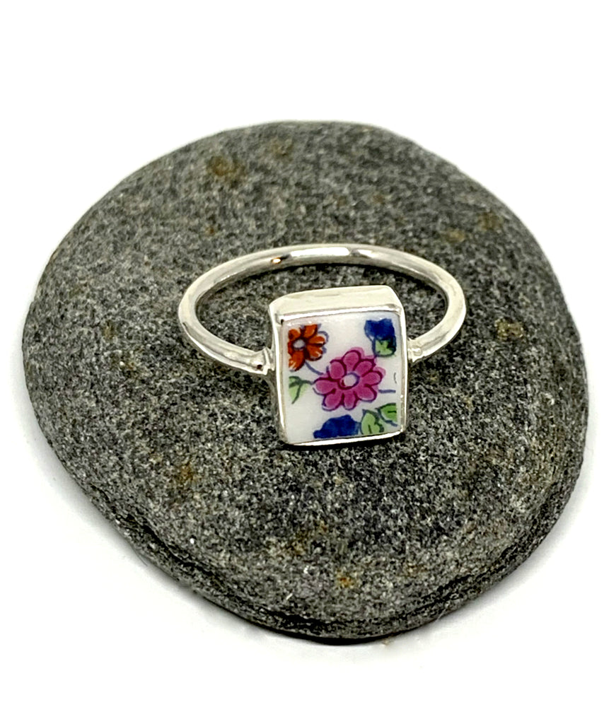 Tiny Flowers Vintage Pottery 
