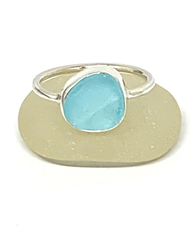 Bright Aqua Sea Glass 