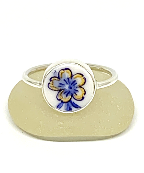 Blue and Gold Flower Vintage Pottery Round 