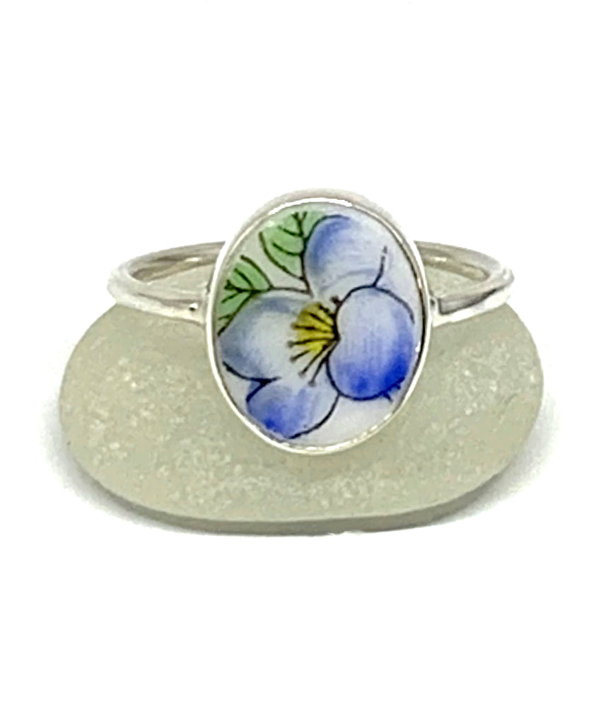 Blue & White Flower Vintage Pottery Oval 