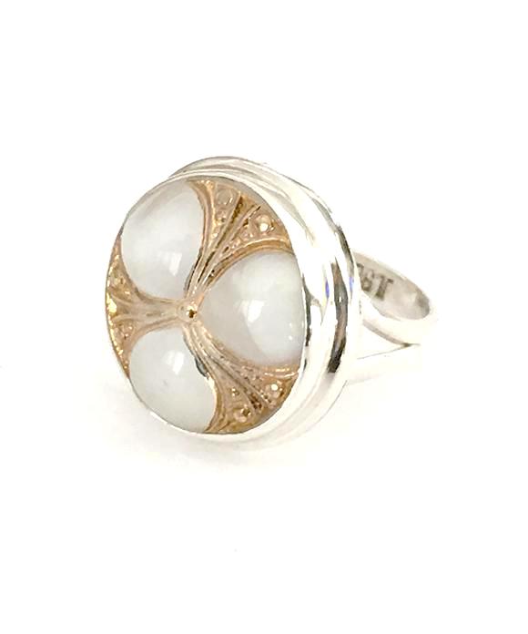 White and Gold Vintage Button Ring - Size 6
