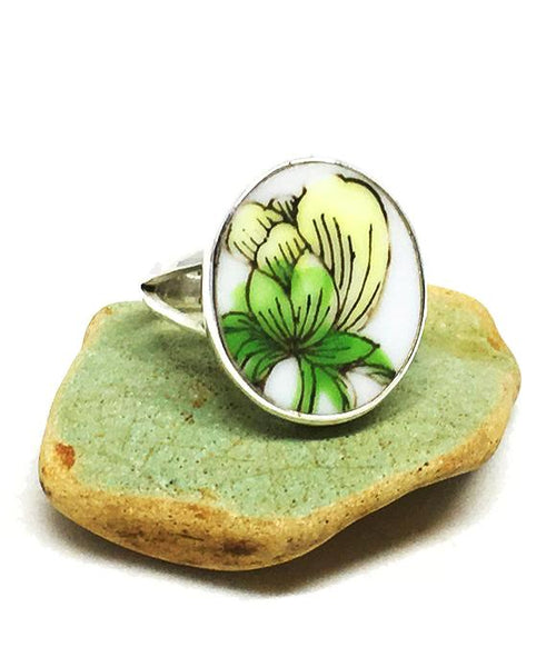 Yellow Flower Oval Vintage Pottery Ring- Size 7.5