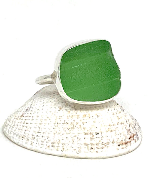 Textured Chunky Green Sea Glass Ring - Size 9