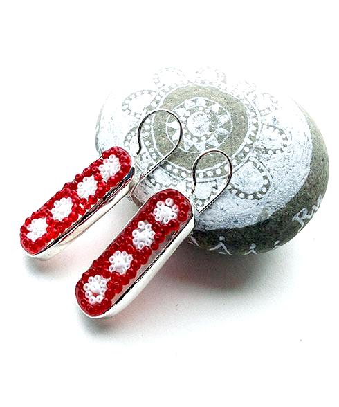 Red and White Dots Beaded Glass Single Drop Earrings